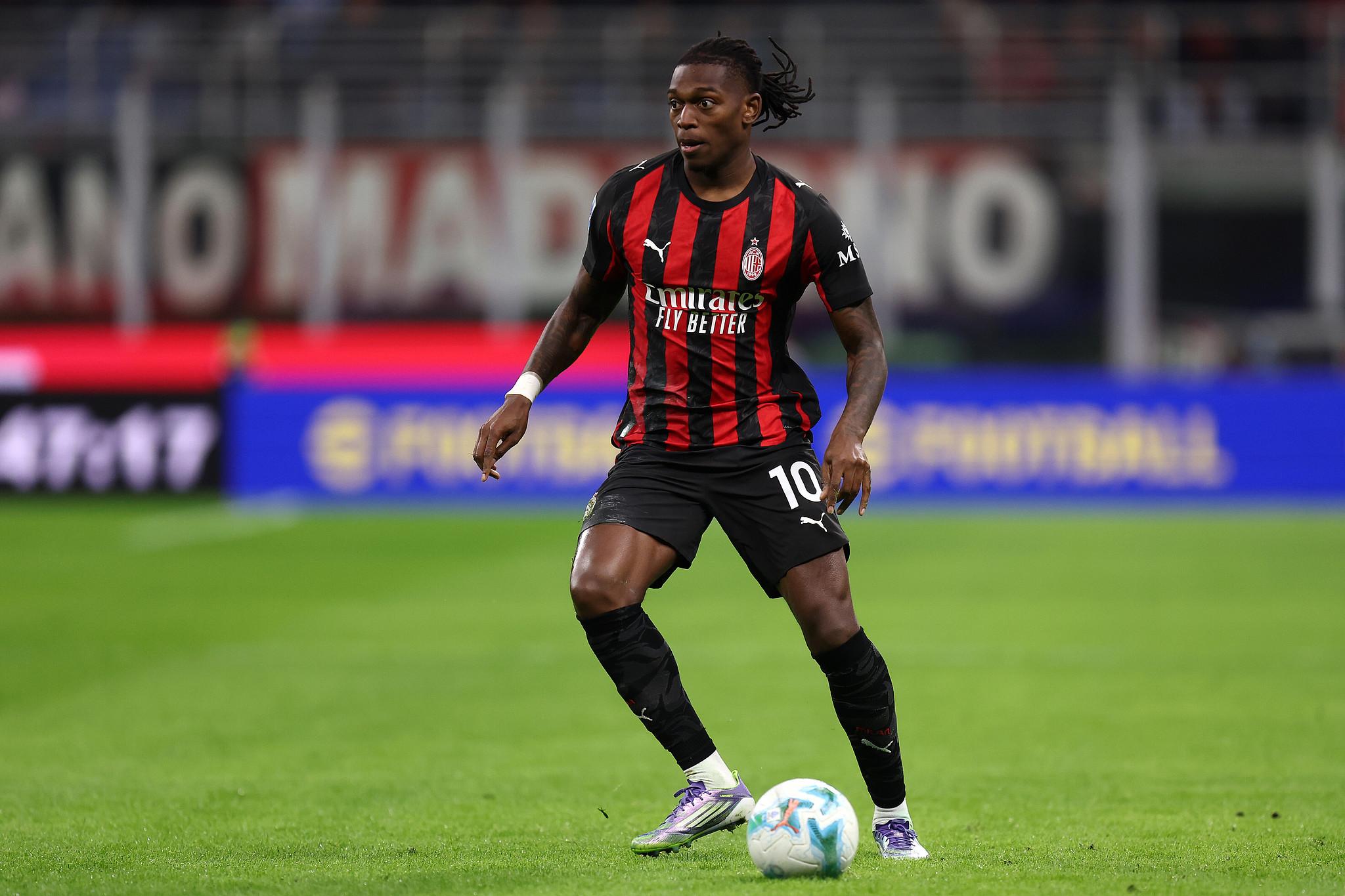 开云注册平台-米兰，阿莱格里为莱奥担忧：耻骨问题风险及需谨慎使用的原因。最新消息