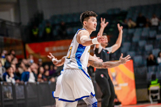 开云足球-浙江广厦拒绝爆冷！全力淘汰吉林男篮，孙铭徽爆发，央视直播