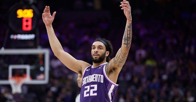 开云注册平台-卡特末节狂轰22分造逆转 国王主场送步行者10连败